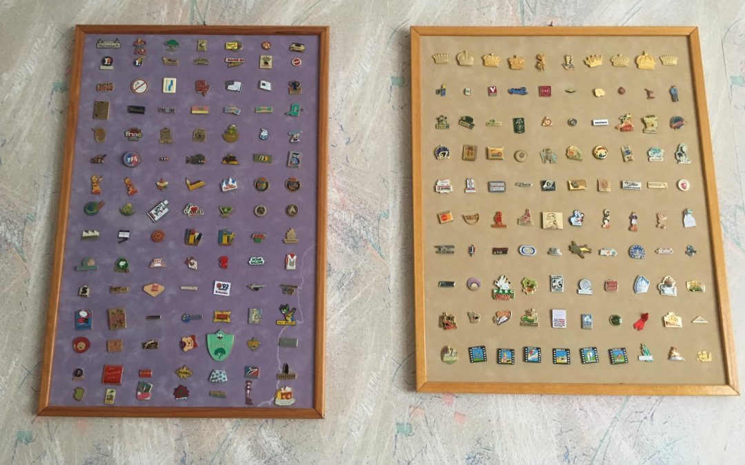 Retour vers les années 90… Ma collection de pin’s !