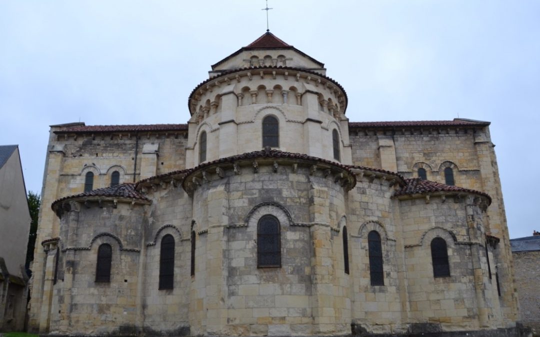 L’église Saint-Étienne de Nevers : l’un des édifices romans les mieux conservés de France