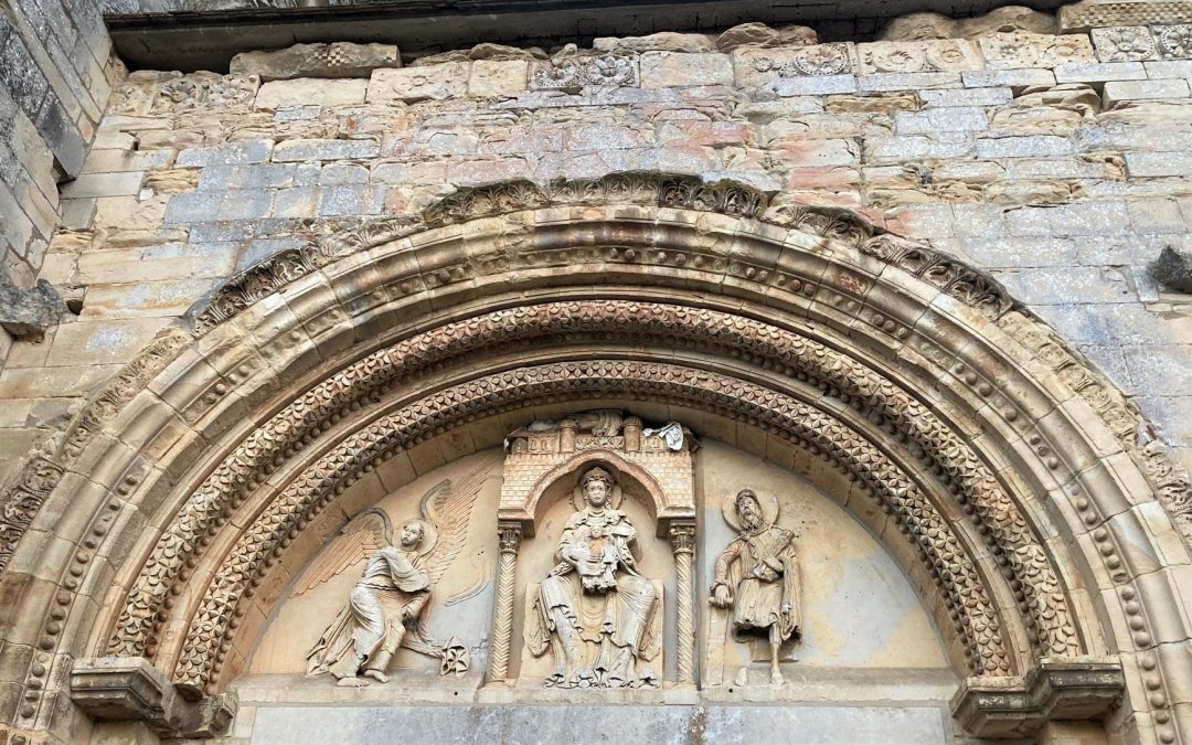 Donzy-le-Pré : les ruines d’un prieuré roman